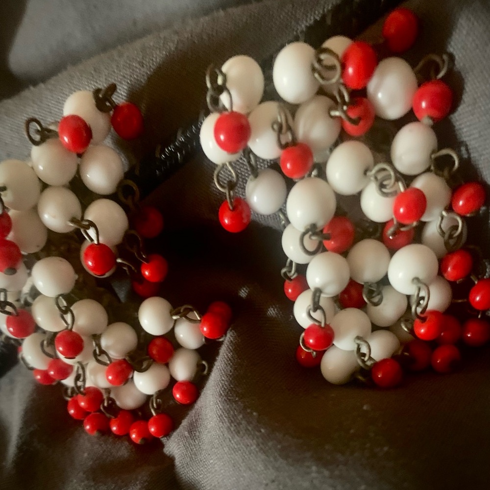 Red and White Vintage Cha Cha Beaded Earrings with Smooth Texture